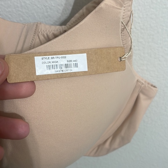 SKIMS NWT FITS EVERYBODY T-SHIRT BRA MICA 44D - Picture 3 of 3